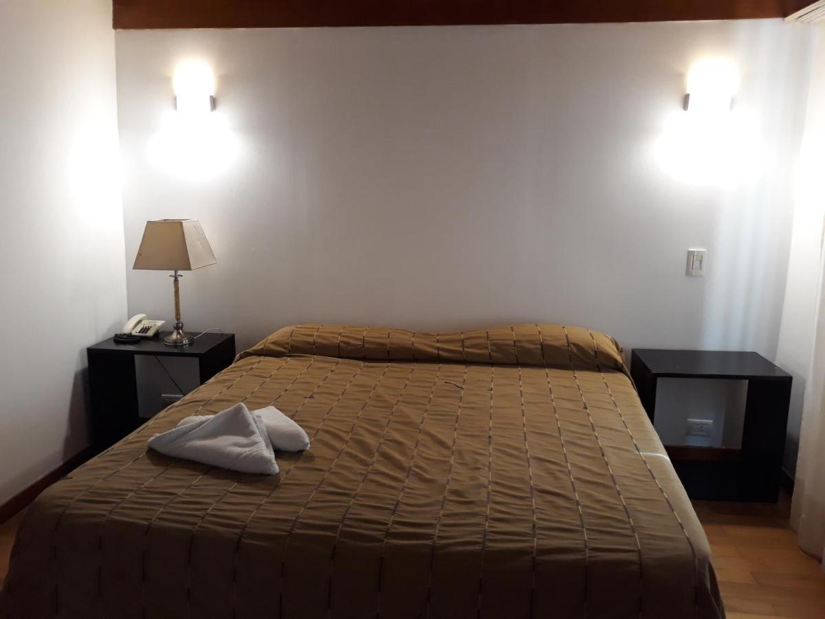 La Tavola Hotel Пинамар Экстерьер фото