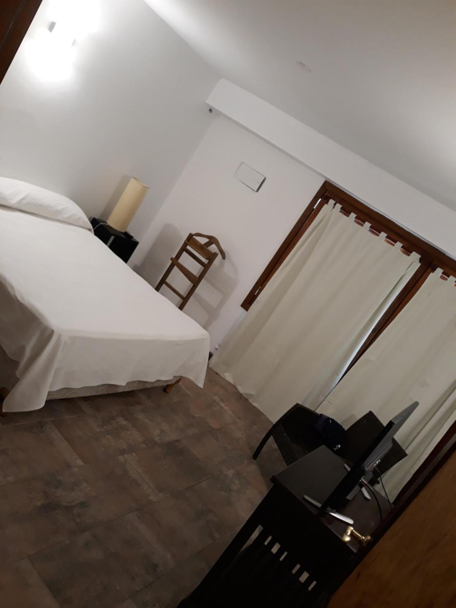 La Tavola Hotel Пинамар Экстерьер фото